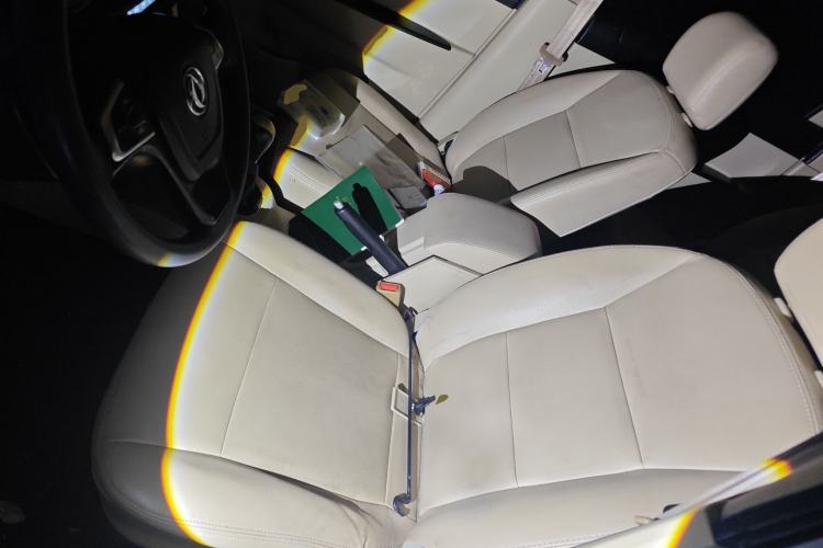 Used Dongfeng Fengon 370 2016 1.5L Manual Standard Edition SFG15-02 7 Seats Left Front Seat