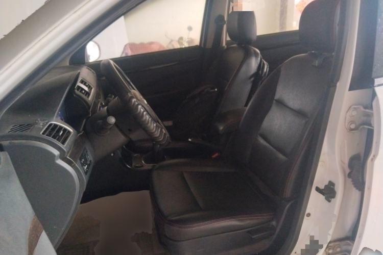 Used Dongfeng Fengon 370 2016 1.5L Manual Luxury Version SFG15-02 7 Seats Left Front Seat
