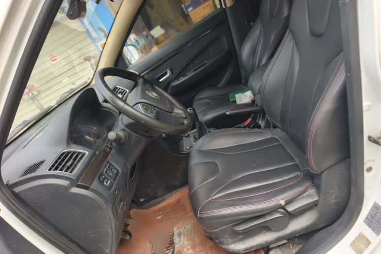Used Dongfeng Fengon 370 2016 1.5L Manual Elite Home Edition 7-Seater Left Front Seat