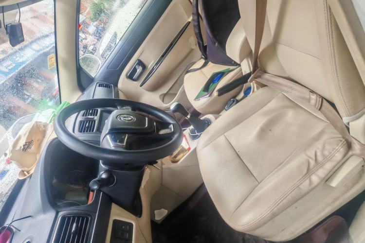 Used Dongfeng Fengon 370 2016 1.5L Manual Standard Edition SFG15-05 7 Seats Left Front Seat
