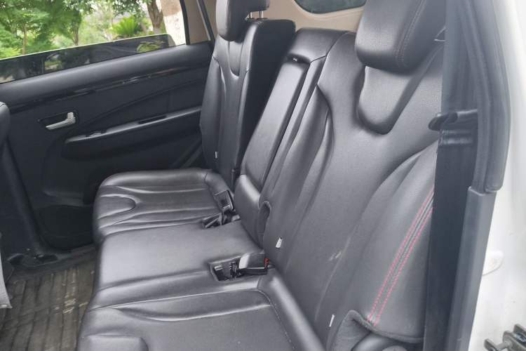 Used Dongfeng Fengon 370 2016 1.5L Manual Luxury Model SFG15-05 5 Seats Left Rear Seat