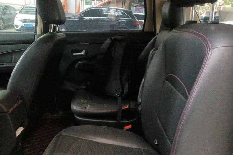 Used Dongfeng Fengon 370 2016 1.5L Manual Luxury Version SFG15-05 7 Seats Left Rear Seat
