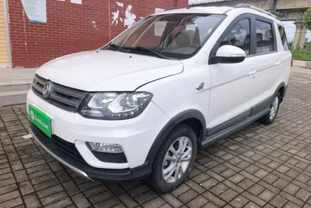 Used Dongfeng Fengon 370 2016 1.5L Manual Luxury Version SFG15-05 7 Seats