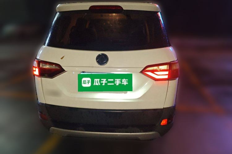 Used Dongfeng Fengon 370 2016 1.5L Manual Standard Model II 7 Seats Rear