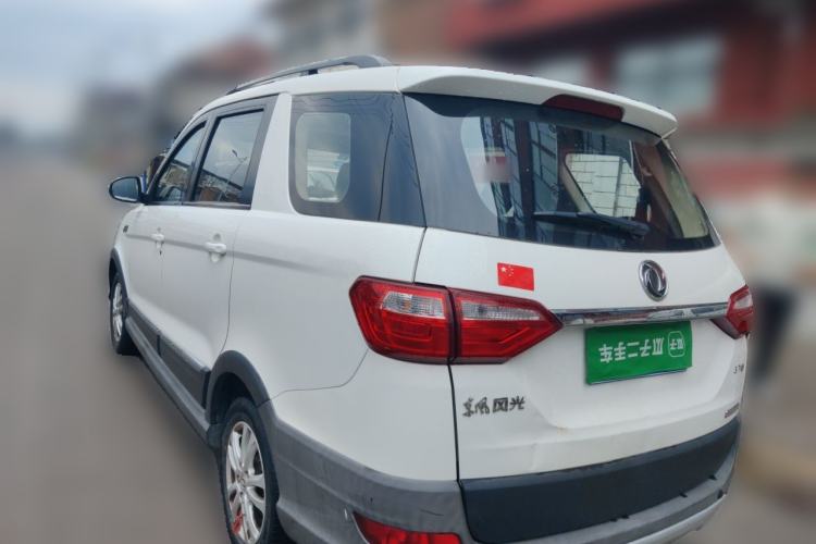 Used Dongfeng Fengon 370 2016 1.5L Manual Elite Travel Edition 7 Seats Rear Left 45 Deg