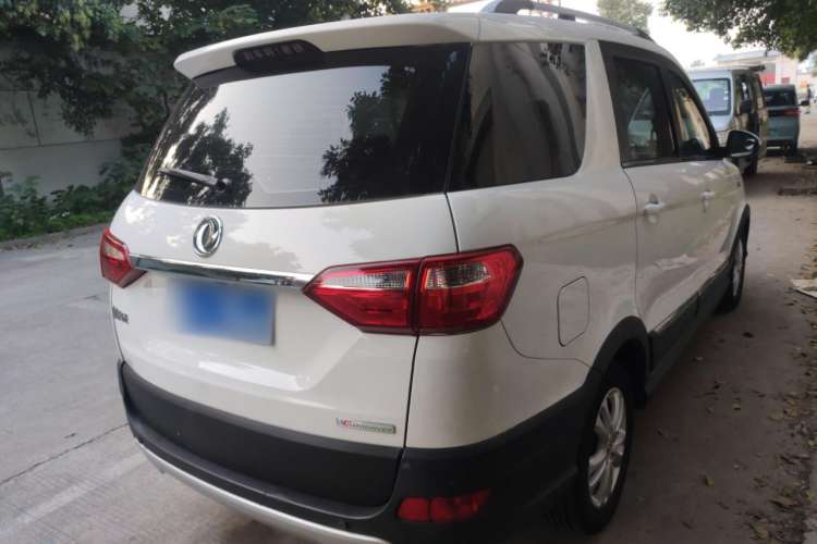 Used Dongfeng Fengon 370 2016 1.5L Manual Smart 7-Seater Rear Right 45 Deg