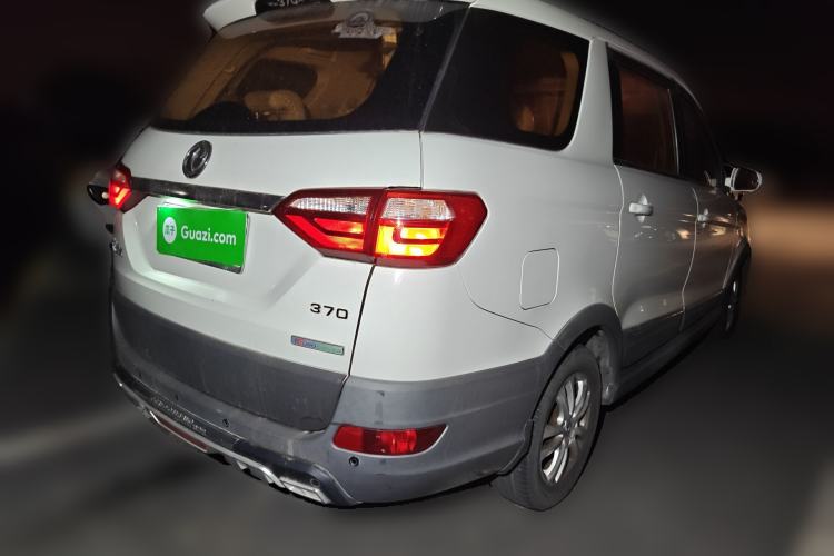 Used Dongfeng Fengon 370 2016 1.5L Manual Standard Model II 7 Seats Rear Right 45 Deg