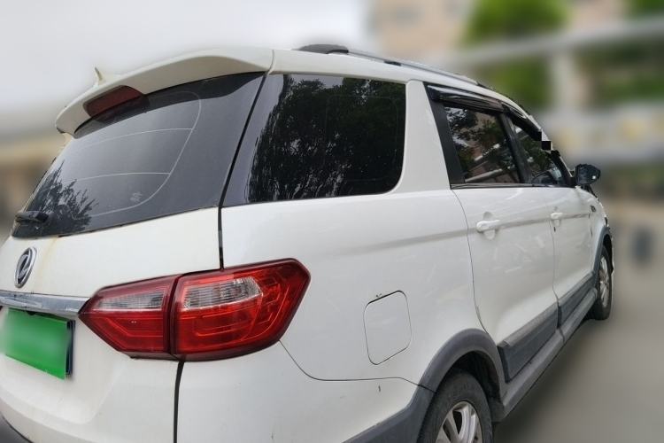 Used Dongfeng Fengon 370 2016 1.5L Manual Standard Edition SFG15-02 5 Seats Rear Right 45 Deg