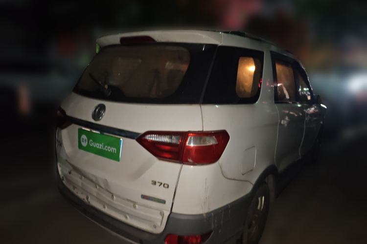 Used Dongfeng Fengon 370 2016 1.5L Manual Standard Edition SFG15-02 7 Seats Rear Right 45 Deg