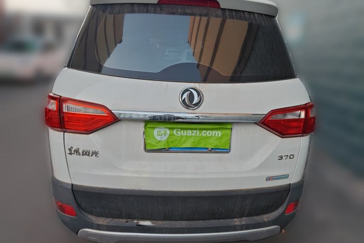 Used Dongfeng Fengon 370 2016 1.5L Manual Standard Edition SFG15-02 7 Seats Rear