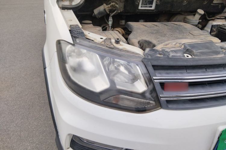 Used Dongfeng Fengon 370 2016 1.5L Manual Elite Home Edition 7-Seater Right Front Headlight