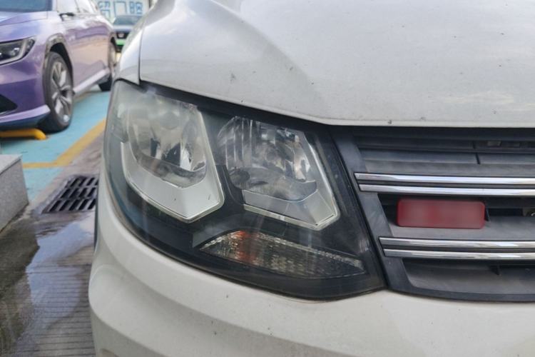 Used Dongfeng Fengon 370 2016 1.5L Manual Standard Edition SFG15-02 7 Seats Right Front Headlight