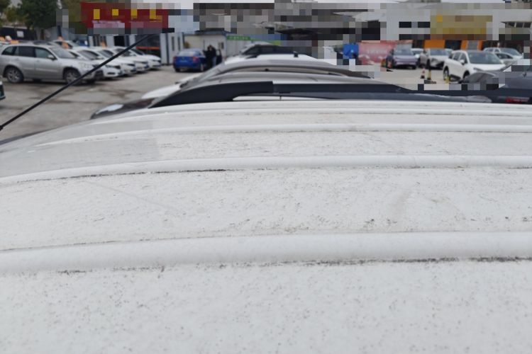 Used Dongfeng Fengon 370 2016 1.5L Manual Standard Edition SFG15-05 7 Seats Roof