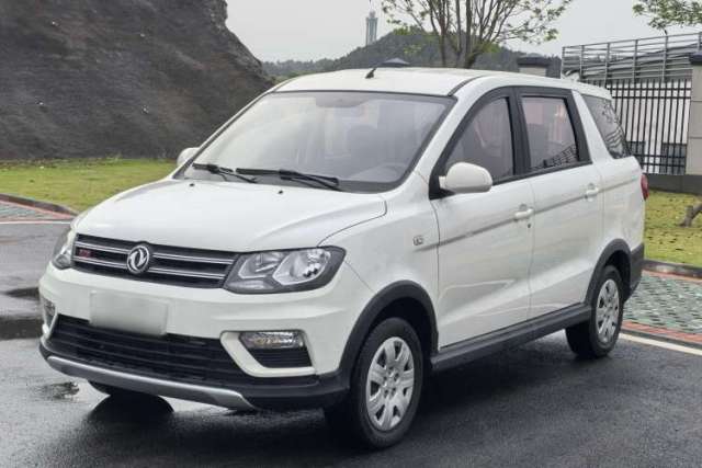 Used Dongfeng Fengon 370 2016 1.5L Manual Standard Model II 7 Seats