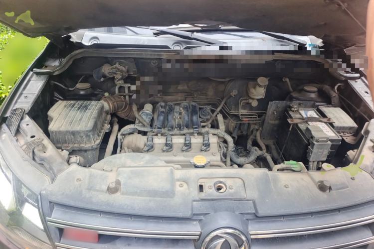 Used Dongfeng Fengon 370 2017 1.5L CVT Fashion Edition 7-Seater Engine Bay