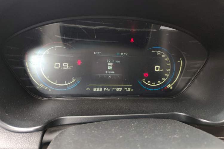 Used Dongfeng Fengon 370 2017 1.5L CVT Fashion Edition 7-Seater Instrument Cluster