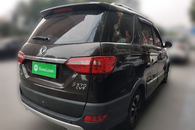 Used Dongfeng Fengon 370 2017 1.5L CVT Fashion Edition 7-Seater Rear Right 45 Deg