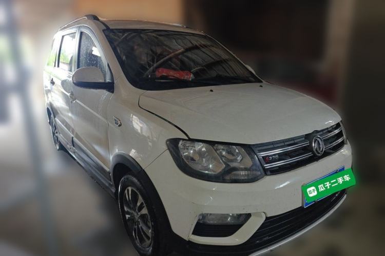 Used Dongfeng Fengon 370 2017 1.5L CVT Fashion Edition 7-Seater Front Right 45 Deg
