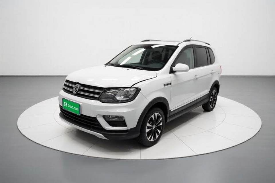Dongfeng Fengon 370 2017