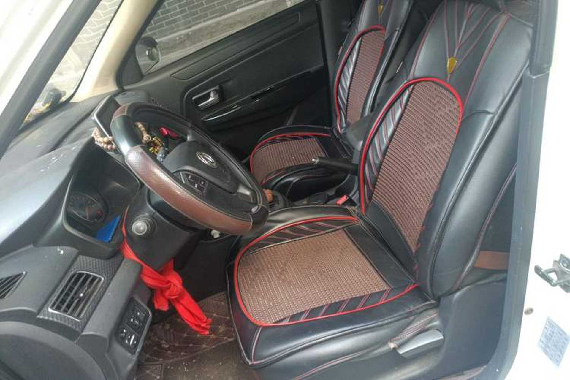 Used Dongfeng Fengon 370 2017 1.5L CVT Fashion Edition 7-Seater Left Front Seat