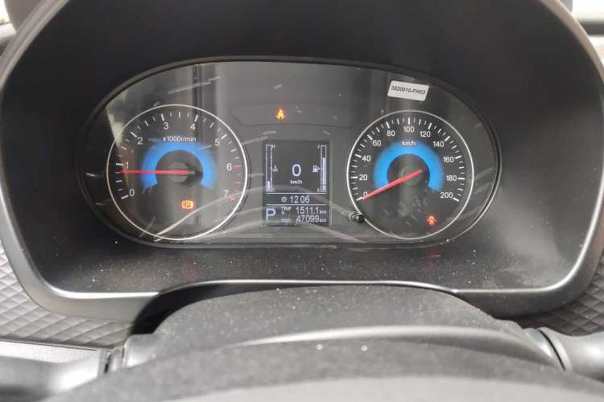 Used Dongfeng Fengon 370 2017 1.5L CVT Fashion Edition 7-Seater Odometer Close Up