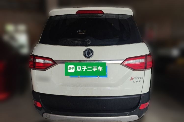 Used Dongfeng Fengon 370 2017 1.5L CVT Fashion Edition 7-Seater Rear