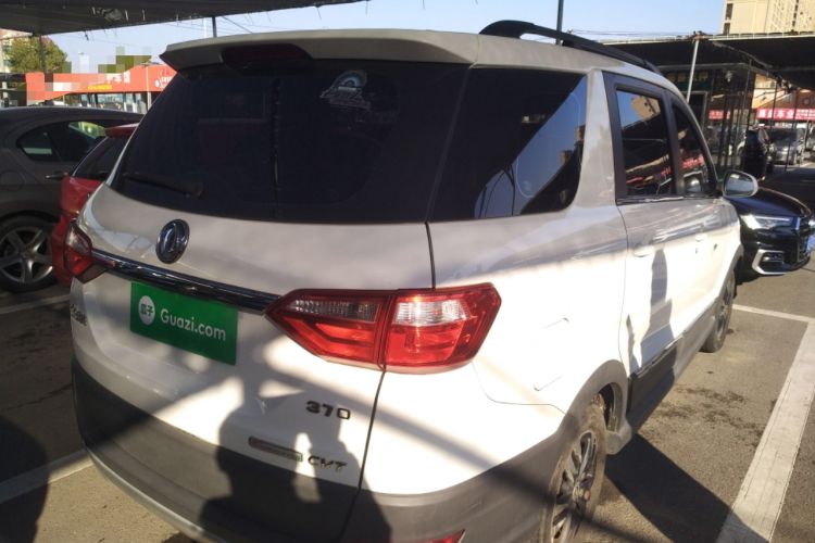Used Dongfeng Fengon 370 2017 1.5L CVT Fashion Edition 7-Seater Rear Right 45 Deg
