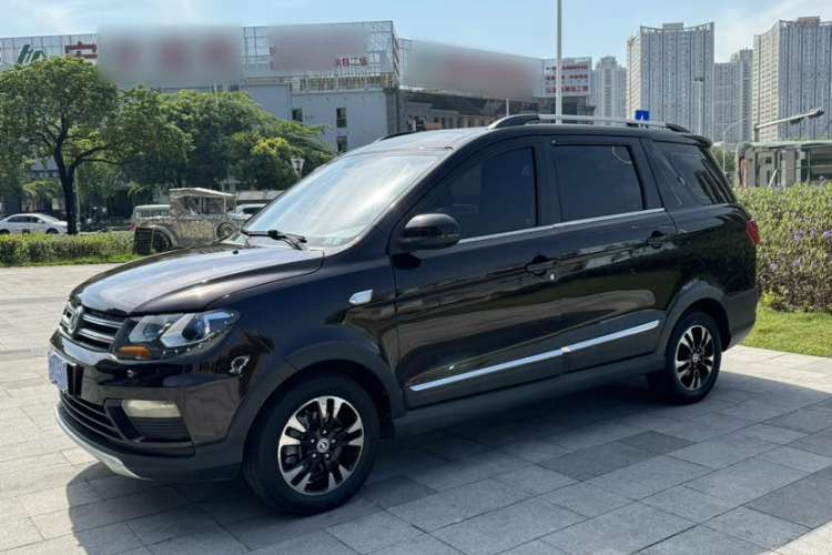Used Dongfeng Fengon 370 2018 S370 1.5L CVT Luxury 7-Seater Exterior 2