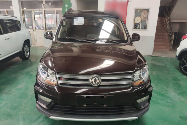 Used Dongfeng Fengon 370 2018 S370 1.5L CVT Luxury 7-Seater Front