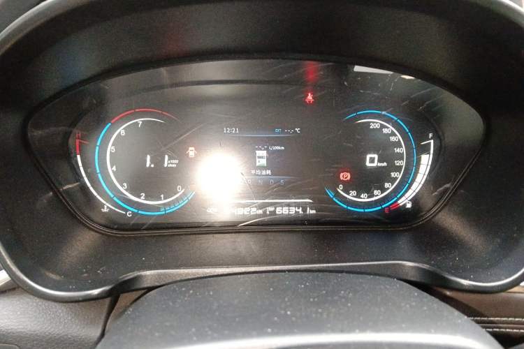 Used Dongfeng Fengon 370 2018 S370 1.5L CVT Luxury 7-Seater Instrument Cluster
