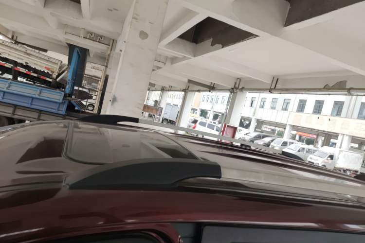 Used Dongfeng Fengon 370 2018 S370 1.5L CVT Luxury 7-Seater Roof