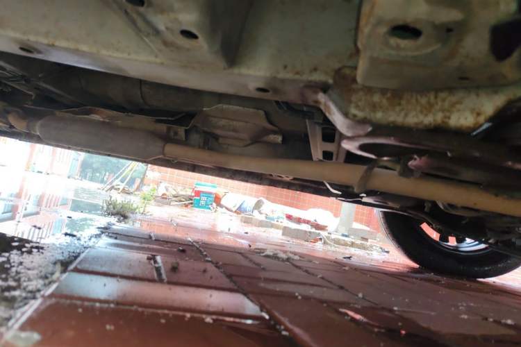 Used Dongfeng Fengon 370 2018 S370 1.5L CVT Luxury 7-Seater Chassis Front Right