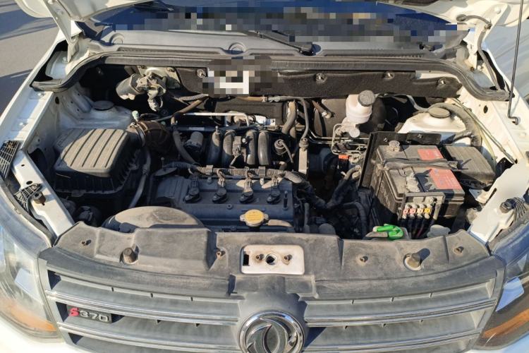 Used Dongfeng Fengon 370 2018 S370 1.5L CVT Luxury 7-Seater Engine Bay