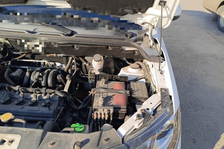 Used Dongfeng Fengon 370 2018 S370 1.5L CVT Luxury 7-Seater Engine Bay Left