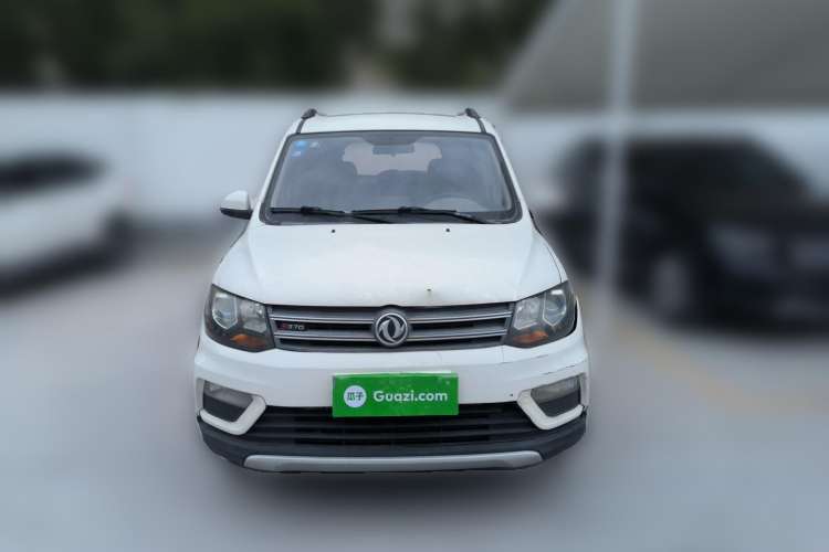 Used Dongfeng Fengon 370 2018 S370 1.5L CVT Luxury 7-Seater Front