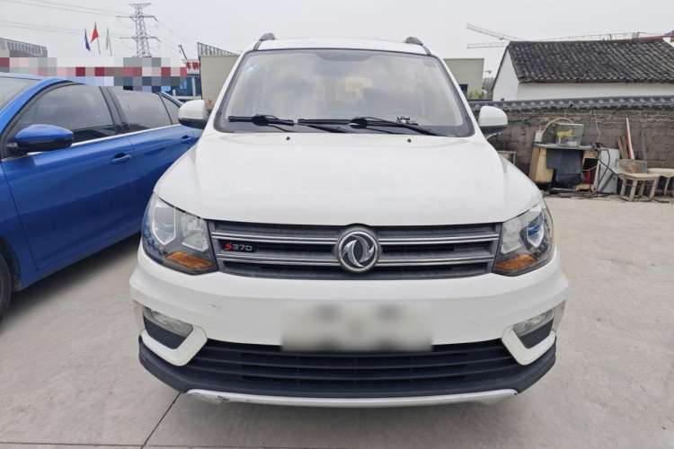 Used Dongfeng Fengon 370 2018 S370 1.5L CVT Luxury 7-Seater Front