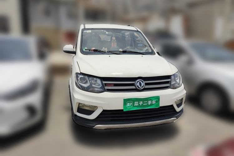 Used Dongfeng Fengon 370 2018 S370 1.5L CVT Luxury 7-Seater Front