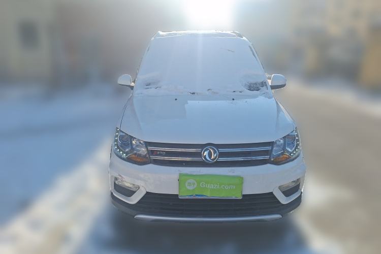 Used Dongfeng Fengon 370 2018 S370 1.5L Manual Luxury 7-Seater Front