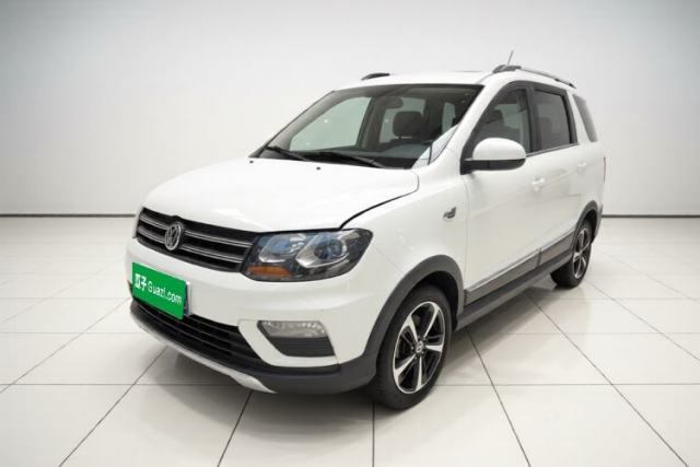 Ojetý Dongfeng Fengon 370 2018 S370 1.5L CVT Luxury 7-Seater