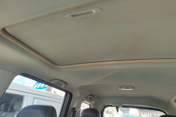 Used Dongfeng Fengon 370 2018 S370 1.5L CVT Luxury 7-Seater Headliner