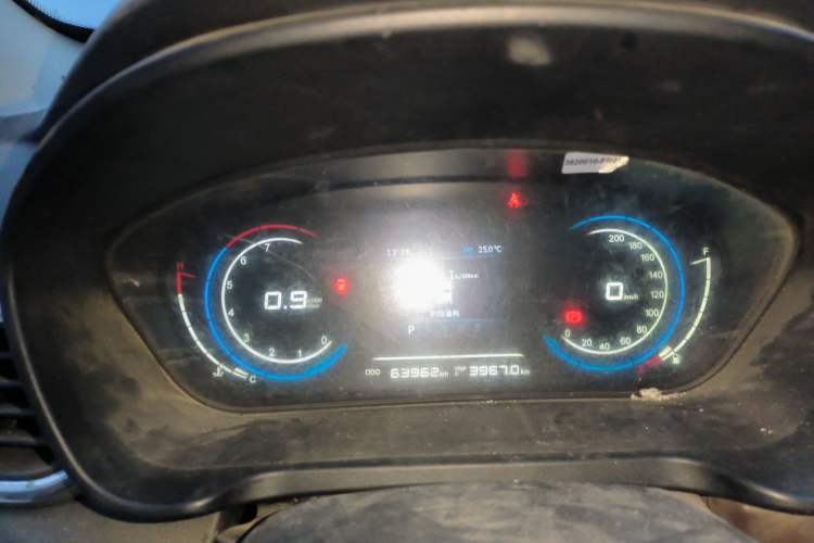 Used Dongfeng Fengon 370 2018 S370 1.5L CVT Luxury 7-Seater Instrument Cluster