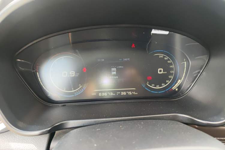 Used Dongfeng Fengon 370 2018 S370 1.5L CVT Luxury 7-Seater Instrument Cluster