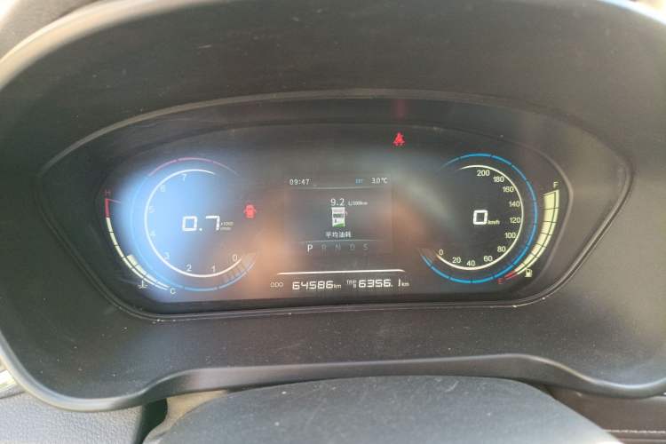 Used Dongfeng Fengon 370 2018 S370 1.5L CVT Luxury 7-Seater Instrument Cluster