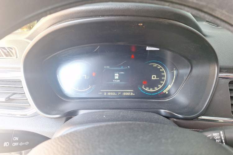 Used Dongfeng Fengon 370 2018 S370 1.5L Manual Luxury 7-Seater Instrument Cluster