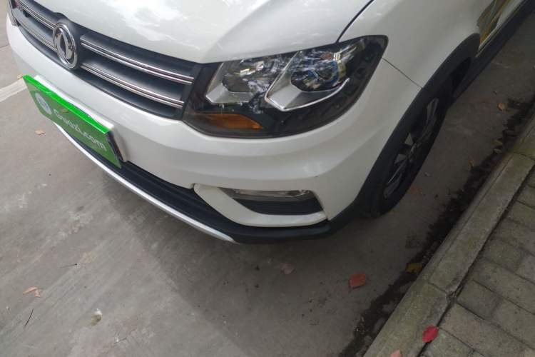 Used Dongfeng Fengon 370 2018 S370 1.5L CVT Luxury 7-Seater Left Front Headlight