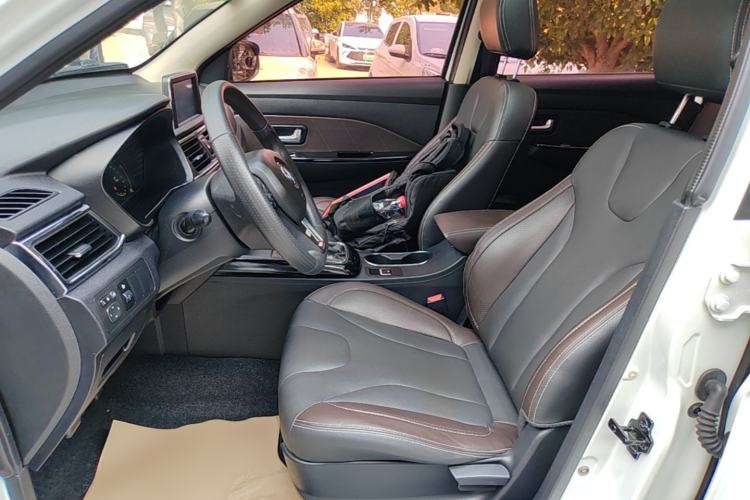 Used Dongfeng Fengon 370 2018 S370 1.5L CVT Luxury 7-Seater Left Front Seat