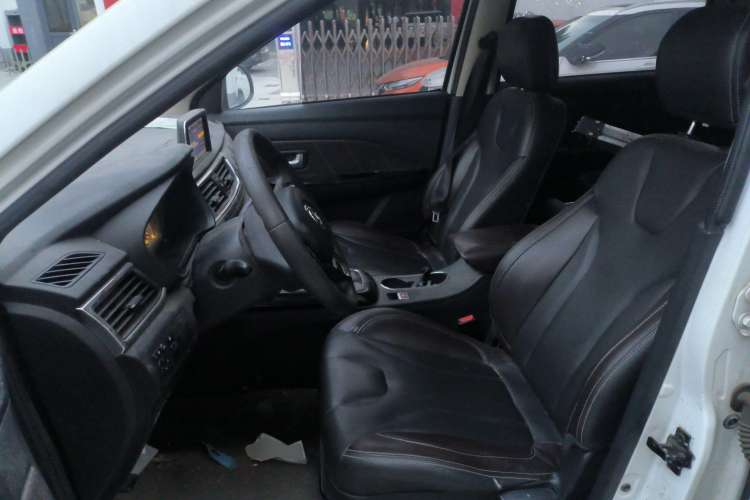 Used Dongfeng Fengon 370 2018 S370 1.5L CVT Luxury 7-Seater Left Front Seat