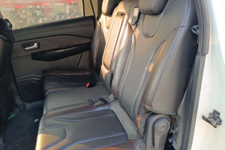 Used Dongfeng Fengon 370 2018 S370 1.5L CVT Luxury 7-Seater Left Rear Seat