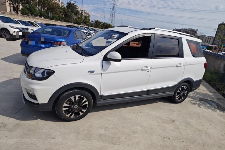 Used Dongfeng Fengon 370 2018 S370 1.5L CVT Luxury 7-Seater Left Side
