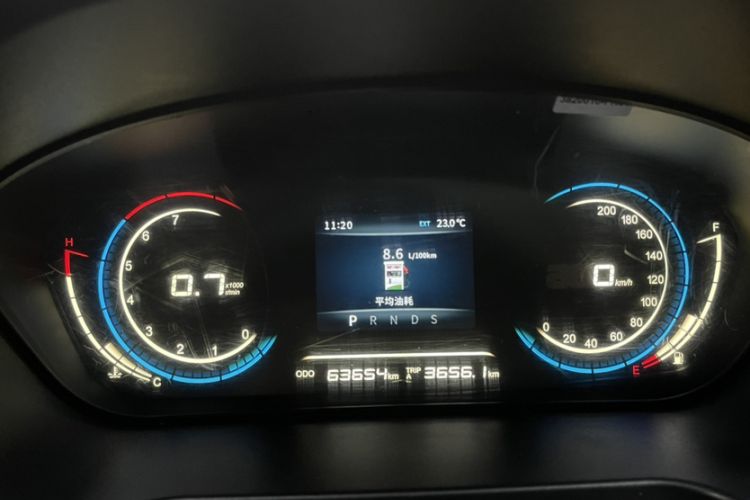 Used Dongfeng Fengon 370 2018 S370 1.5L CVT Luxury 7-Seater Odometer Close Up